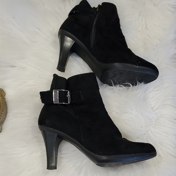 Kelly & Katie Shoes - Kelly & Katie Black Suede Heeled Boots